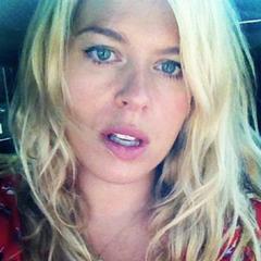 Amanda de Cadenet