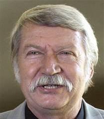 Bela Karolyi