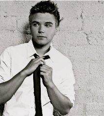 Brett Davern