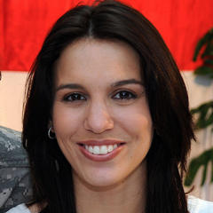 Christy Carlson Romano