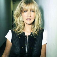 Donna Lewis