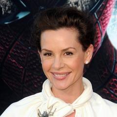 Embeth Davidtz