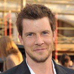 Eric Mabius