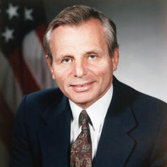 Frank Carlucci