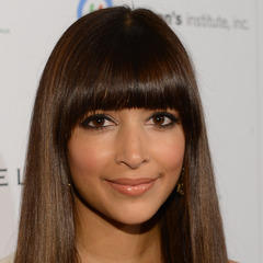 Hannah Simone