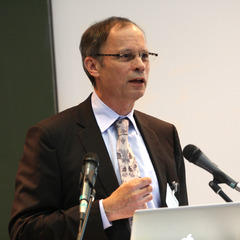 Jean Tirole