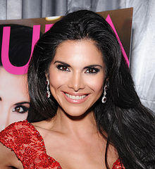 Joyce Giraud