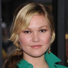 Julia Stiles