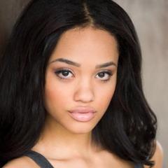 Kiersey Clemons