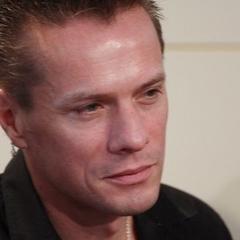 Larry Mullen, Jr.