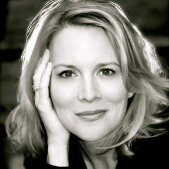 Laurel Holloman