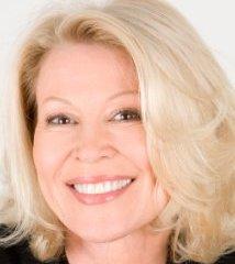 Leslie Easterbrook