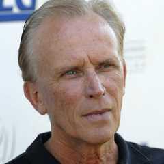 Peter Weller