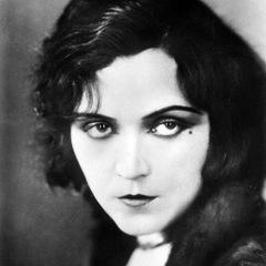 Pola Negri