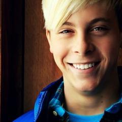 Riker Lynch