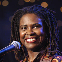 Ruthie Foster