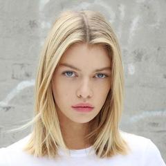 Stella Maxwell