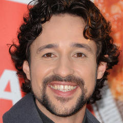 Thomas Ian Nicholas