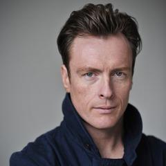 Toby Stephens