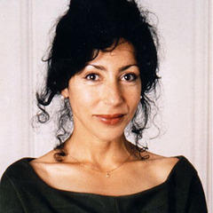 Yasmina Reza